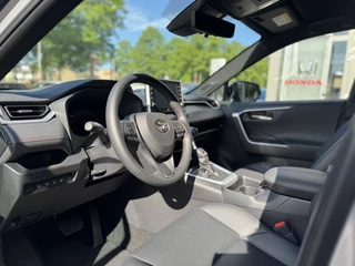 Toyota RAV4 Head-up display, 360 camera, Dodenhoekdetectie, JBL , All-in Rijklaarprijs - afbeelding nr 23