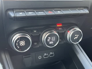 Mitsubishi Colt Mitsubishi Colt 1.0T MT First Edition | Stoelverwarming | Cruise Control | Apple - afbeelding nr 13