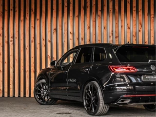 Volkswagen Touareg | BLACK STYLE | PANORAMADAK | LEDER | HEAD-UP | KEYLESS | MASSAGE | VENTILATIE | - afbeelding nr 22