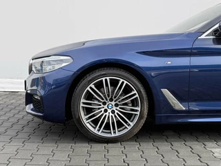 BMW 5 Serie BMW 5-serie Touring 520i 184pk High Executive M-Sport | Panoramadak | Cognac leder | Harman/Kardon | Trekhaak - afbeelding nr 30