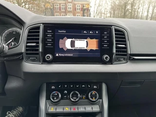 Škoda Karoq Skoda Karoq 1.0 TSI | DSG | Navi | Keyless | Dealer Onderhouden | - afbeelding nr 10