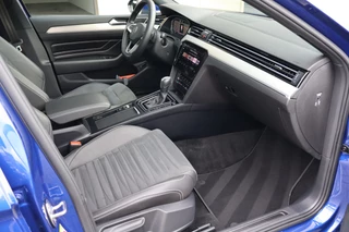 Volkswagen Passat Volkswagen Passat Variant 1.5 TSI R-Line Business + NL-Auto!! SUPER COMPLEET!! - afbeelding nr 11