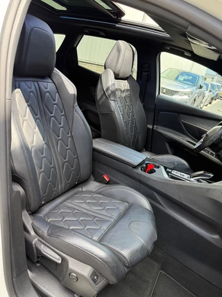 Peugeot 3008 Peugeot 3008 1.6 PureTech GT Line|Pano|Massage|Trekhaak|Leer - afbeelding nr 29