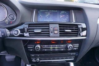 BMW X3 BMW X3 2.0 XDRIVE 28I AUT Centennial High Executive Panoramadak - afbeelding nr 18