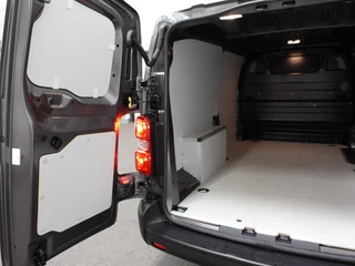 Opel Vivaro Opel Vivaro 2.0 BlueHDi 145PK L3 Automaat Airco Bluetooth Cruise Control - afbeelding nr 35