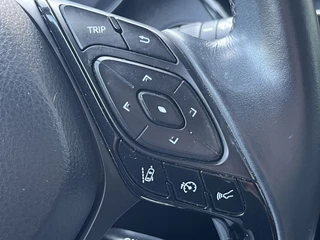 Toyota C-HR Toyota C-HR 1.8 Hybrid Executive | Trekhaak | Adap Cruise - afbeelding nr 10