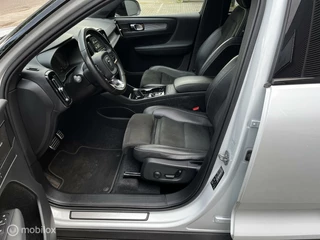 Volvo XC40 Volvo XC40 2.0 T5 AWD R-Design Intro Edition / SCHADE - afbeelding nr 9