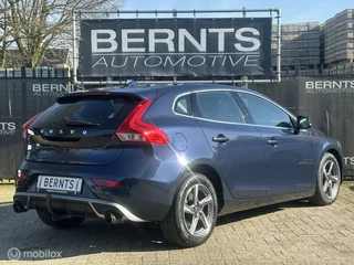 Volvo V40 Volvo V40 D4|Navigatie|Bluetooth|Parkeersensoren|Digitaal instrumentenpaneel - afbeelding nr 6