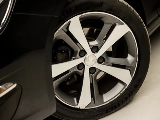Peugeot 308 Automaat (PANORAMADAK, NAVIGATIE, LED KOPLAMPEN, CLIMATE, SPORTSTOELEN, GETINT GLAS, PARKEERSENSOREN, NIEUWE APK, NIEUWSTAAT) - afbeelding nr 17