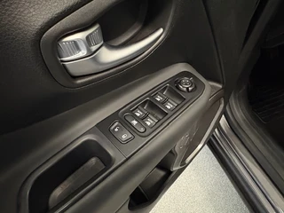 Jeep Renegade Schuif/kanteldak, Adaptive cruise control, Apple carplay - afbeelding nr 13