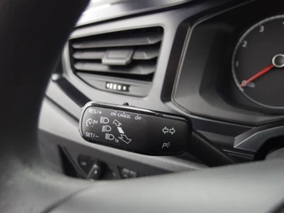 Volkswagen Polo Volkswagen Polo 1.0 Trendline URANO GREY / AIRCO / BLUETOOTH / LIMITER / ELEK RAMEN / NL-AUTO - afbeelding nr 18