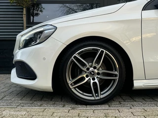 Mercedes-Benz A-Klasse Mercedes A-klasse 180 | AMG | Led Verlichting | Keyless | Camera - afbeelding nr 17