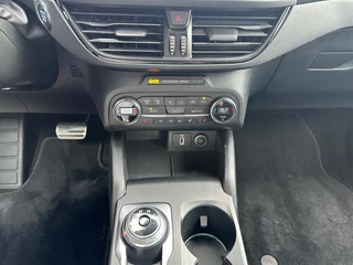 Ford Focus Ford Focus Wagon 1.5 EcoBoost ST-Line | 150 PK | Automaat |Dealer Onderhouden | - afbeelding nr 10