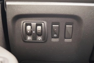 Renault Captur Renault Captur 0.9 TCe Intens Pack Premium -LED-ECC-NAVI-PDC- - afbeelding nr 20