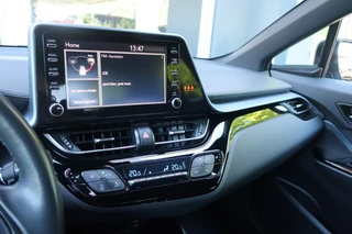 Toyota C-HR Toyota C-HR 1.8 HYBRID TEAM D, Apple Carplay/ Android Auto, Clima, LED, etc. - afbeelding nr 25