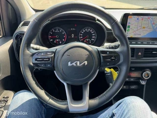 Kia Picanto Kia Picanto 1.0 DPi DynamicPlusLine ,  Nieuwe Type & Logo   Navigatie via  Apple Carplay & Android auto , Achteruitrij  camera ,  Stoel & Stuur verwarming ,  Sport Velgen , Led verlichting voor & achter , - afbeelding nr 23