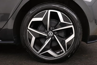 Volkswagen ID.3 Volkswagen ID.3 First Plus 58 kWh | Stoel & stuurverwarming |  Adaptive cruise | Matrix LED | Carplay | Keyless | Navigatie | Camera | Navigatie - afbeelding nr 36
