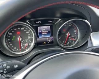 Mercedes-Benz GLA Mercedes-Benz GLA-klasse 250 4M 211PK/PANO/CAM/LED - afbeelding nr 36