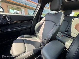 MINI Countryman Countryman 2.0 Cooper PHEV  S E ALL4  NORTHWOOD Automaat  , Panorama - Schuif/Kantel dak , Navigatie , Camera achter , Lederen bekleding  +/- 50 km elektrisch rijden hierna hybride - afbeelding nr 29