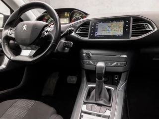 Peugeot 308 Automaat (PANORAMADAK, NAVIGATIE, LED KOPLAMPEN, CLIMATE, SPORTSTOELEN, GETINT GLAS, PARKEERSENSOREN, NIEUWE APK, NIEUWSTAAT) - afbeelding nr 7