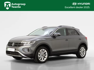 Volkswagen T-Roc Volkswagen T-Roc 1.5 TSI Life Bns | Private Lease 639,- p.m. | Navigatie | Camera - afbeelding nr 1