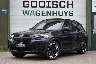 BMW iX3 High Executive 80 kWh M Sport | SOH 99,4% | Pano | Leder | Trekhaak |