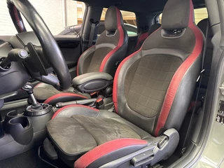 MINI Cooper MINI Cooper John Works 2.0 JCW 230pk Panodak Kuipstoelen Clima Navi Cruise Incl 12Mnd Garantie - afbeelding nr 15