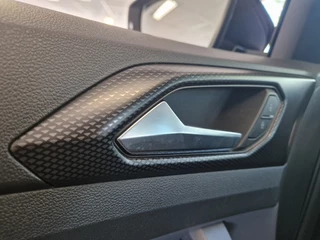 Volkswagen T-Cross Volkswagen T-Cross 1.0 TSI Life | Afn.Trekhaak | add.Cruise | 1e eignr. - afbeelding nr 21