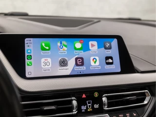 BMW 2 Serie Automaat (PANORAMADAK, M PAKKET, APPLE CARPLAY, HEAD-UP DISPLAY, MEMORY SEATS, STUUR/STOELVERWARMING, ADAPTIVE CRUISE, HARMAN/KARDON, CAMERA, 19'' VELGEN, NIEUWSTAAT) - afbeelding nr 9