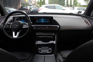 Mercedes-Benz EQC Mercedes-Benz EQC 400 4MATIC Business Solution Luxury 80 kWh / SoH 95% / Schuifdak / 360Camera / Leder / 20'' / Burmester / Keyless / Matrix LED / Memory seats / DAB / Cruise control - afbeelding nr 3