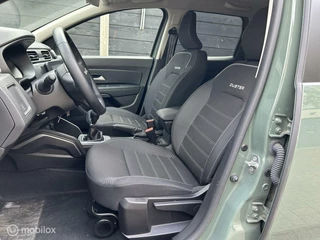 Dacia Duster Dacia Duster 1.3 TCe 130 PK Journey Clima / 17