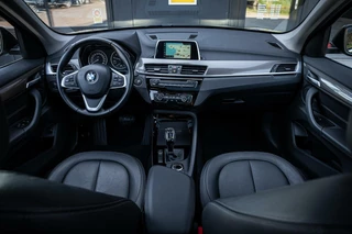 BMW X1 BMW X1 sDrive18i High Executive*PANO*NAVI*LEDER*AUTOMAAT*LED - afbeelding nr 13