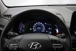 Hyundai Kona Hyundai Kona Electric Fashion 64 kWh - Carplay, Camera, Cruise - afbeelding nr 13