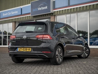 Volkswagen e-Golf Volkswagen e-Golf 136pk | Navi Discover Pro | Warmtepomp | LED koplampen | Apple Carplay & Android Auto | Stoelverwarming - afbeelding nr 2