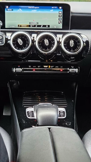 Mercedes-Benz A-Klasse Mercedes A-klasse 180 Business Solution AMG - afbeelding nr 25