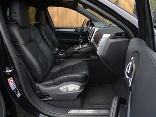 Porsche Cayenne Porsche Cayenne 3.0 S 509PK E-Hybrid / Sport Design / LED - afbeelding nr 11