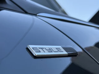 Peugeot 108 Peugeot 108 1.0 e-VTi Allure Automaat 5drs Airco 15