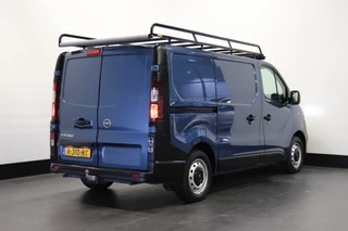 Opel Vivaro - Airco - Cruise - Trekhaak - € 11.950,- Excl. - afbeelding nr 2