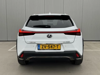 Lexus UX Lexus UX 250h F Sport Line|NL-Auto|Navi|LED|Apple CarPlay - afbeelding nr 16