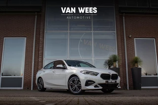BMW 2 Serie Gran Coupé 220i Business Edition Sport Line | 1e eigenaar | NL auto | BTW auto | Sportstuur | Adaptive LED | Sportstoelen | DAB | Navigatie | PDC | Cruise control