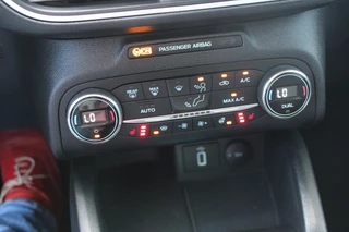Ford Focus Ford Focus Wagon 1.0 EcoBoost 125 PK Trend Edition Business | Trekhaak | Winterpack | Climate Control | Cruise Control | Allseasonbanden | PDC V+A | Dealeronderhouden - afbeelding nr 19
