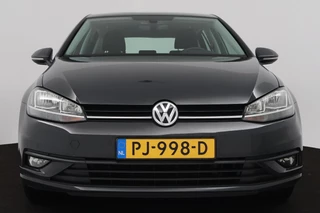 Volkswagen Golf Volkswagen Golf 1.0 TSI Comfortline (PARKEERSENSOREN, CRUISE CONTROL, NAVIGATIE, CARPLAY, NL-AUTO) - afbeelding nr 16