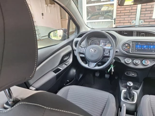 Toyota Yaris Toyota Yaris 1.0 VVT-i Connect /Navi/Camera/Apple/Android/1e Eig/Garantie - afbeelding nr 13
