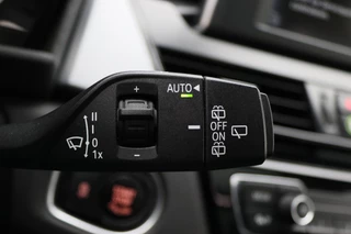 BMW 2 Serie BMW 2 Serie Active Tourer 218i Essential Climate, Panoramadak, Stoelverwarming, Bluetooth, Navigatie, Trekhaak, 16'' - afbeelding nr 35