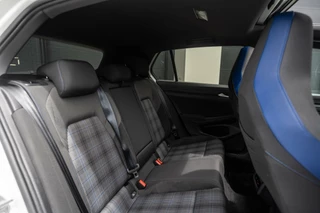 Volkswagen Golf Volkswagen Golf 8 GTE 245PK HEAD UP|ORYX|IQ|PANO|FULL OPTION - afbeelding nr 36