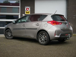Toyota Auris Toyota Auris 1.8 Hybrid Dynamic Camera| Trekhaak| Navi+BT - afbeelding nr 3
