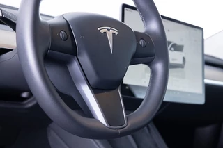 Tesla Model Y - afbeelding nr 11