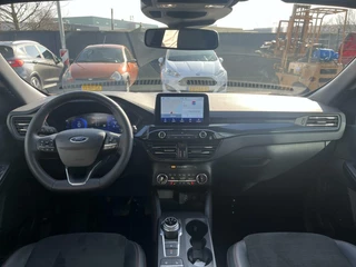 Ford Kuga Ford Kuga 2.5 PHEV ST-Line X 225PK Black Edition Adaptieve Cruise Winterpack Camera Blind-Spot Navi Climate B&O Full LED Keyless 20