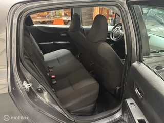 Toyota Yaris Toyota Yaris 1.5 Full Hybrid Navi|Keyless|Trekhaak - afbeelding nr 24