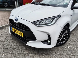 Toyota Yaris Toyota Yaris 1.5 Hybrid Dynamic | All Weather | Keyless Entry | Android Auto - afbeelding nr 2